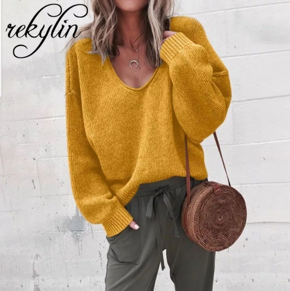 Soft Oversized Loose Fitting V-neck Knit‎ Sweater